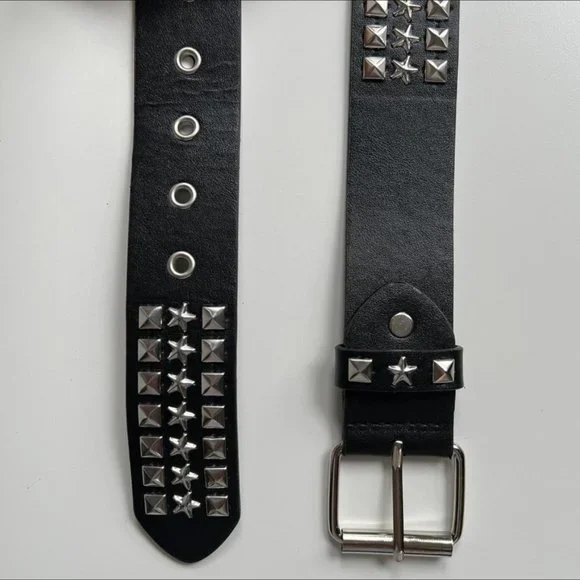 Y2K 2000s star pyramid studded black and silver grunge emo belt - Picture 2 of 8